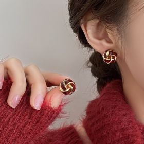 Women's Retro Earrings  Simple And Versatile Accessories (Option: Women-Red)